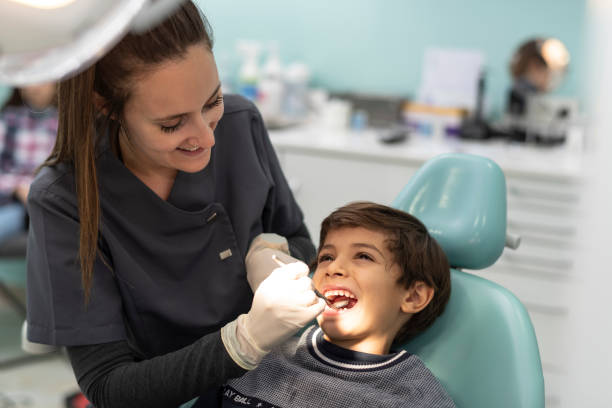 Best Holiday Emergency Dentist in Brookfield, MO